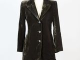 veste-blazer en velours noir sur un mannequin, mannequin, mannequin, mannequin, mannequin, mannequin, mannequin, mannequin, mannequin, mannequin