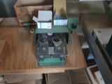 a machine that is sitting on a table in a room