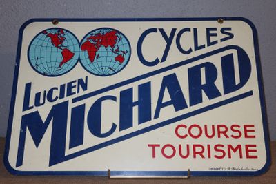une pancarte sur laquelle est écrit « Cycle's Michel »