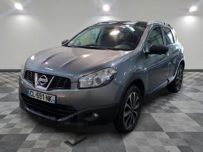 nissan qxv in a showroom with a checkered floor