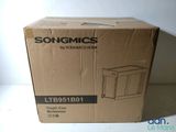 the box is empty and ready to be packed with the contents