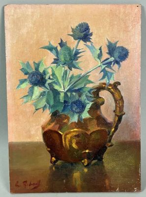 une peinture de fleurs bleues dans un vase sur une table