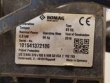 a label on the back of a machine that says bombac