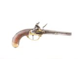 une photo d'un pistolet jouet avec une crosse en bois