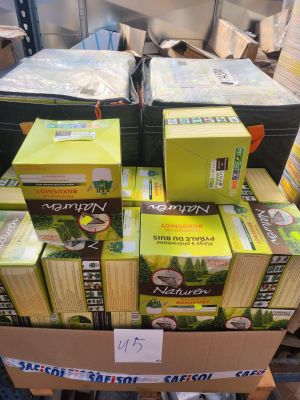 Palette produits jardin / traitement buis / accessoires exté…