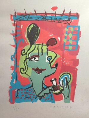 un dessin représentant une femme tenant un téléphone portable à la main