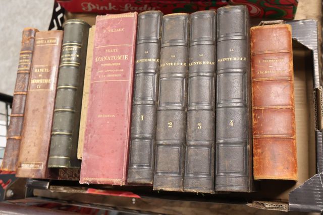 3 cartons d’ouvrage du 19° dont la Sainte Bible en 4 vol., ouvrag...