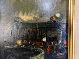une peinture accrochée au mur d'un immeuble et représentant des personnes
