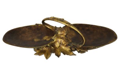 J. BLAISE - XXème siècle Vide poche en bronze doré à décor d… - Photo 1