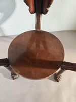 Guéridon ou table de salon en acajou. (photo 6)