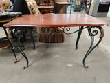 a table that is sitting in the middle of a room