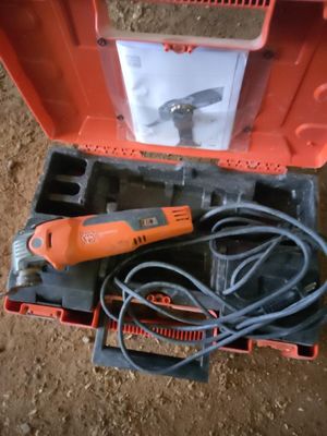 Un outil multifonctions de marque FEIN MULTIMASTER MM500 Plu…