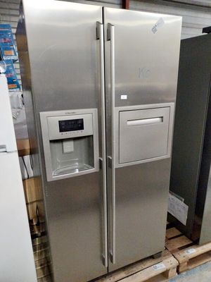 Réfrigérateur américain multi portes Electrolux ENL60812X (t…