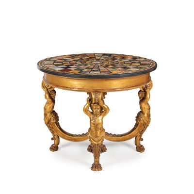 TABLE CENTRALE EN BOIS SCULPTÉ ET DORÉ, 19E SIÈCLE - Photo 1