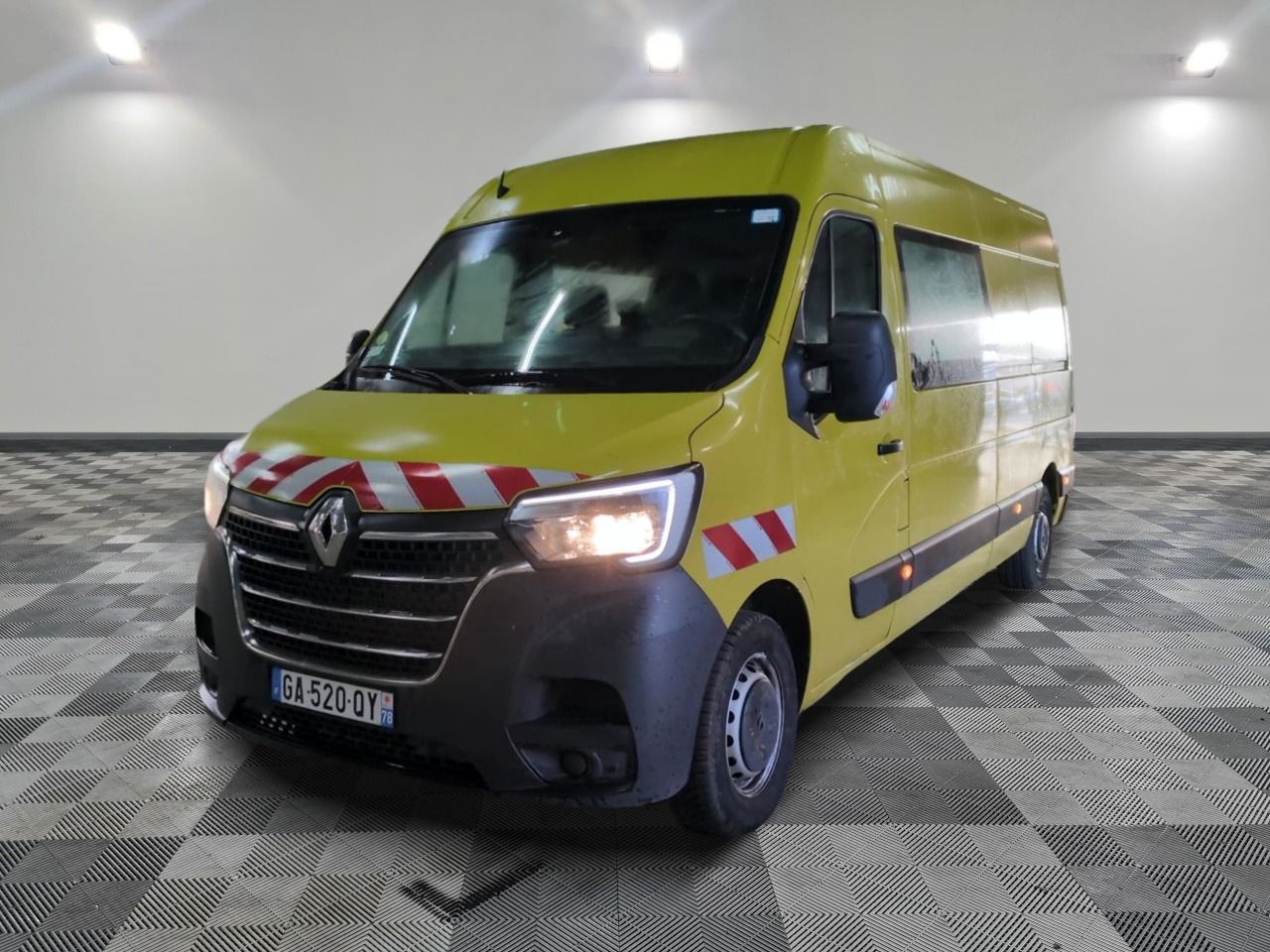 RENAULT - MASTER FGN TRAC F3500 L3H2 DCI 135 GRAND CONFORT -…