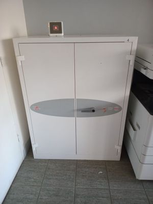 armoire forte PHOENIX Model FS1512K avec 1 clé  - VENDU SUR DESIGNATIO