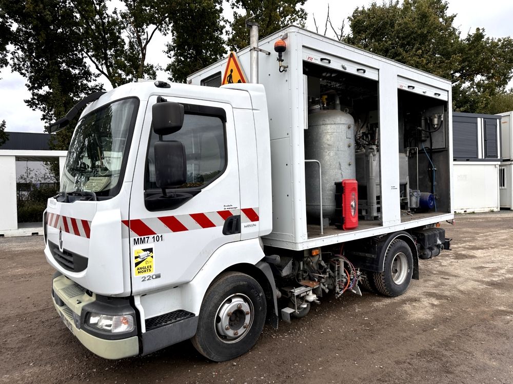 LIEU DE STOCKAGE : Rennes - RENAULT - PORTEUR APPLICATEUR / …