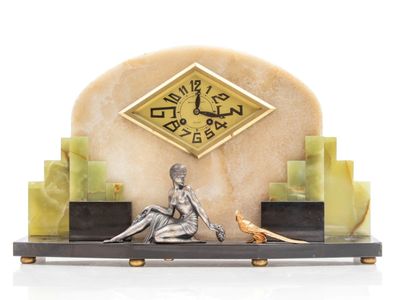 BERTAULT-ROBIN Pendule Art Déco à décor d'une femme et d'un … - Photo 1