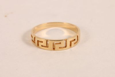Bague à décor de frise grecque en or jaune 585 ‰. - Photo 1