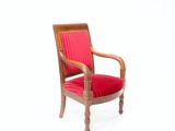 chaise avec assise rembourrée, rembourrée, rembourrée de couleur rouge