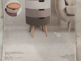 the table d ' appointe 3 enfaux is in the box