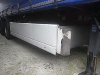 Semi-remorque FRUEHAUF PLSC STD, essieux SAF (photo 5)