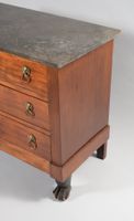Commode rectangulaire en placage d'acajou ouvrant par trois … (photo 2)
