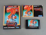 Cartouche et boîtier du jeu « Sonic the Hedgehog 2 » pour Nintendo Game Boy