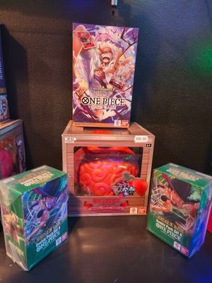de nombreux types de jeux de cartes sur la table