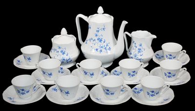 SERVICE A CAFE en porcelaine blanche, modèle à déc… - Photo 1