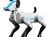 un chien robot assis sur une surface blanche