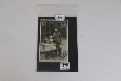Limoges. Les petits métiers de la Rue : Marchand de Dorure .