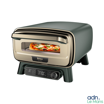 une photo d'un four grille-pain contenant une pizza