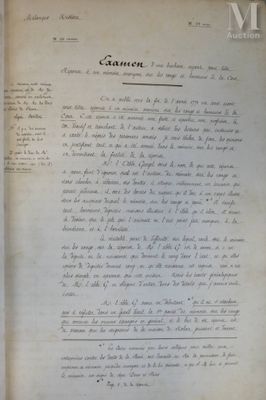 un gros plan d'un vieux document sur lequel figurent des inscriptions