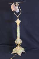 Pied de lampe en onyx et émaux cloisonnés dans le goût russe…