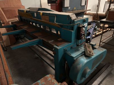 a large machine that is sitting in a room