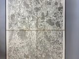 la photo d'une photo représentant un mur sur lequel figure une carte