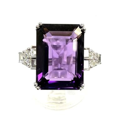 bague en améthorate et diamants en or blanc 18k