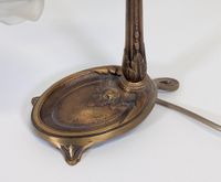 Paire de lampes de chevet en bronze ciselé à patine brun dor… (photo 3)