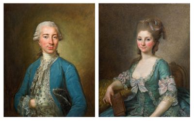 deux tableaux représentant une femme en robe bleue et une femme en robe bleue