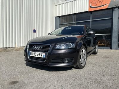 Audi A3 2.0 TDI Tiptrons - Tronic Plus 5 places