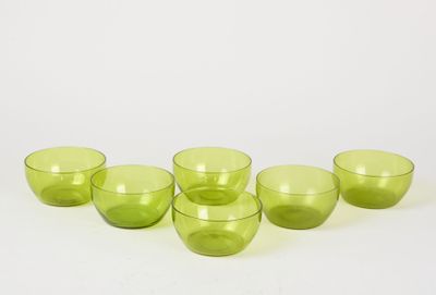 Ensemble de 6 petits bols en verre teinté jaune/vert. - Photo 1