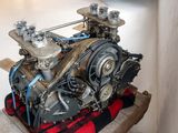 a small engine that is sitting on top of a box