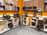 Contenu de l’atelier : transpalette, serre joint, scie à ong… (photo 4)