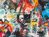 un tableau représentant tout un tas de choses différentes accroché au mur