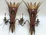 paire d'appliques murales vintage ornées de feuilles en laiton et de bougeoirs