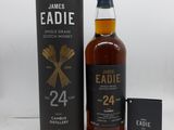 une bouteille de whisky single grain Eadie de 24 ans, posée à côté d'un carton