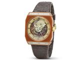 une image représentant une montre marron dotée d'un cadran squeletté