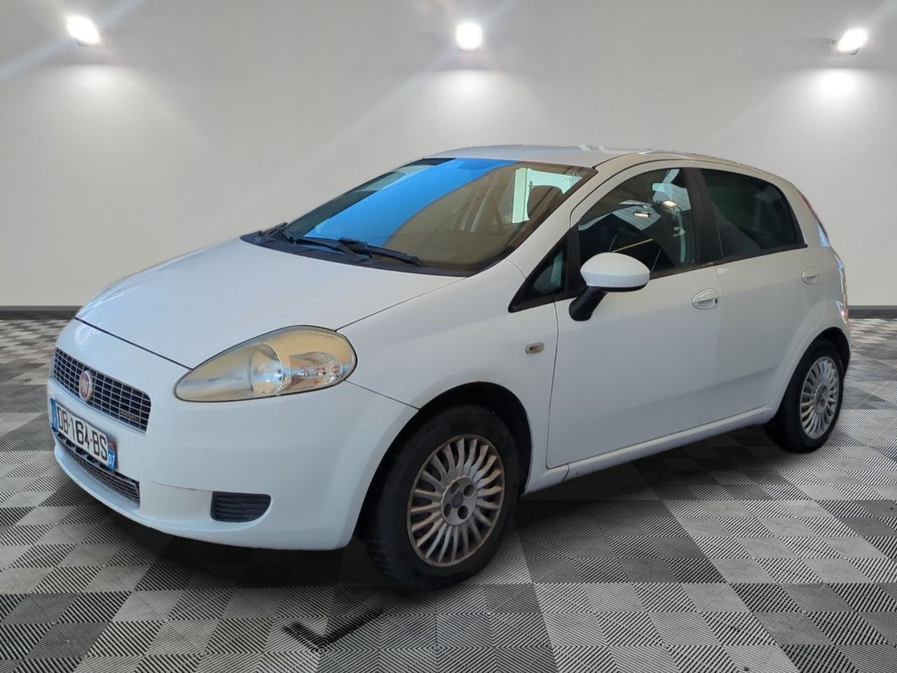 FIAT Grande Punto 1.3 Multijet 75 Dynamic - Voiture d'occasion fiable