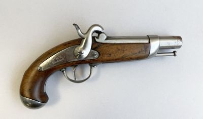 Joli pistolet réglementaire de Gendarmerie modèle 1822T issu…